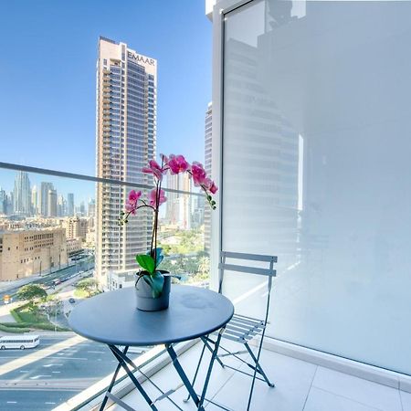 Maison Privee - Luxury, Spacious, Modern Near Burj Khalifa And Dubai Canal Extérieur photo