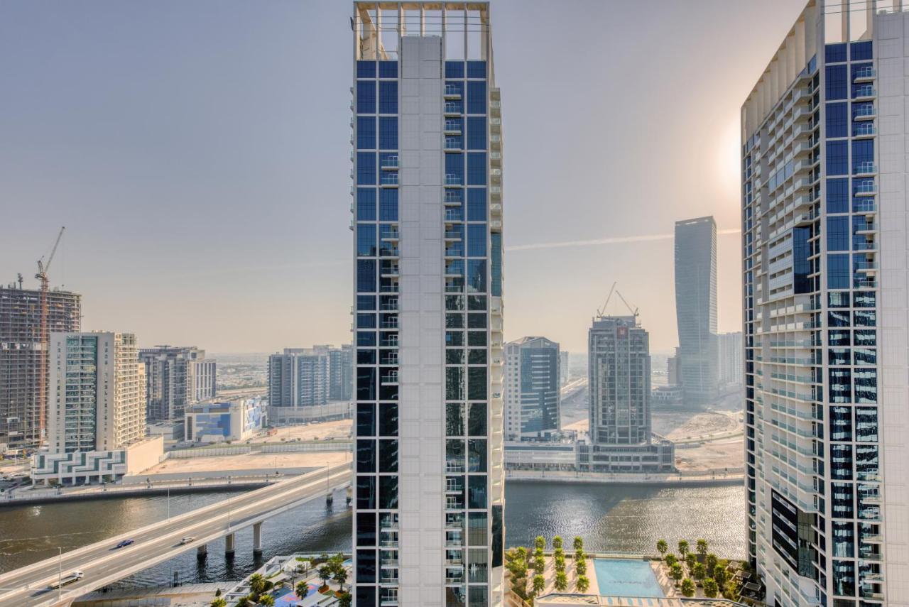 Maison Privee - Luxury, Spacious, Modern Near Burj Khalifa And Dubai Canal Extérieur photo