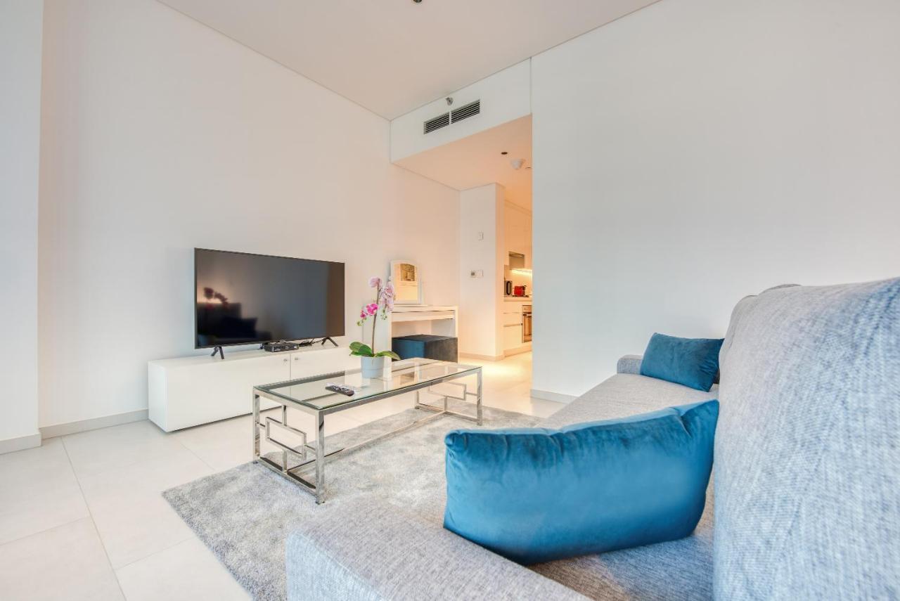 Maison Privee - Luxury, Spacious, Modern Near Burj Khalifa And Dubai Canal Extérieur photo