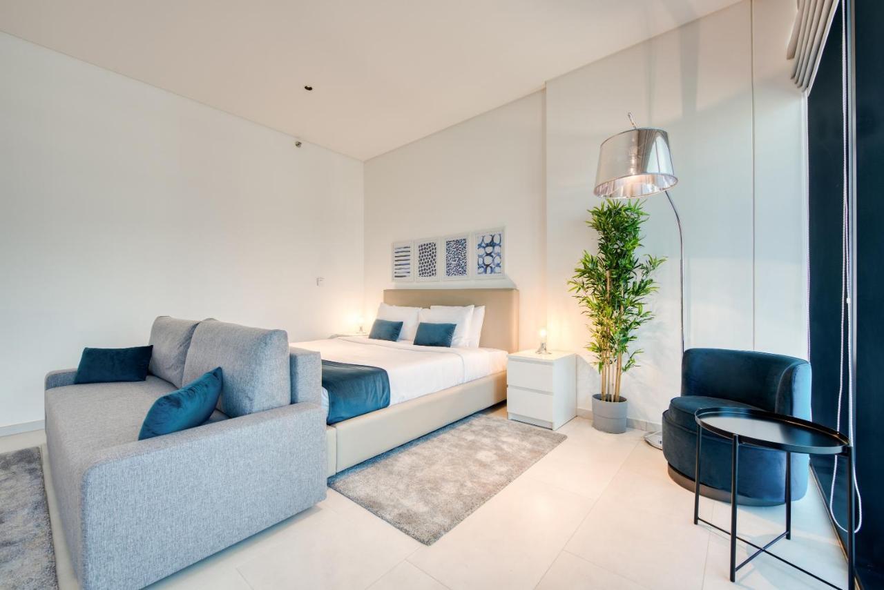Maison Privee - Luxury, Spacious, Modern Near Burj Khalifa And Dubai Canal Extérieur photo