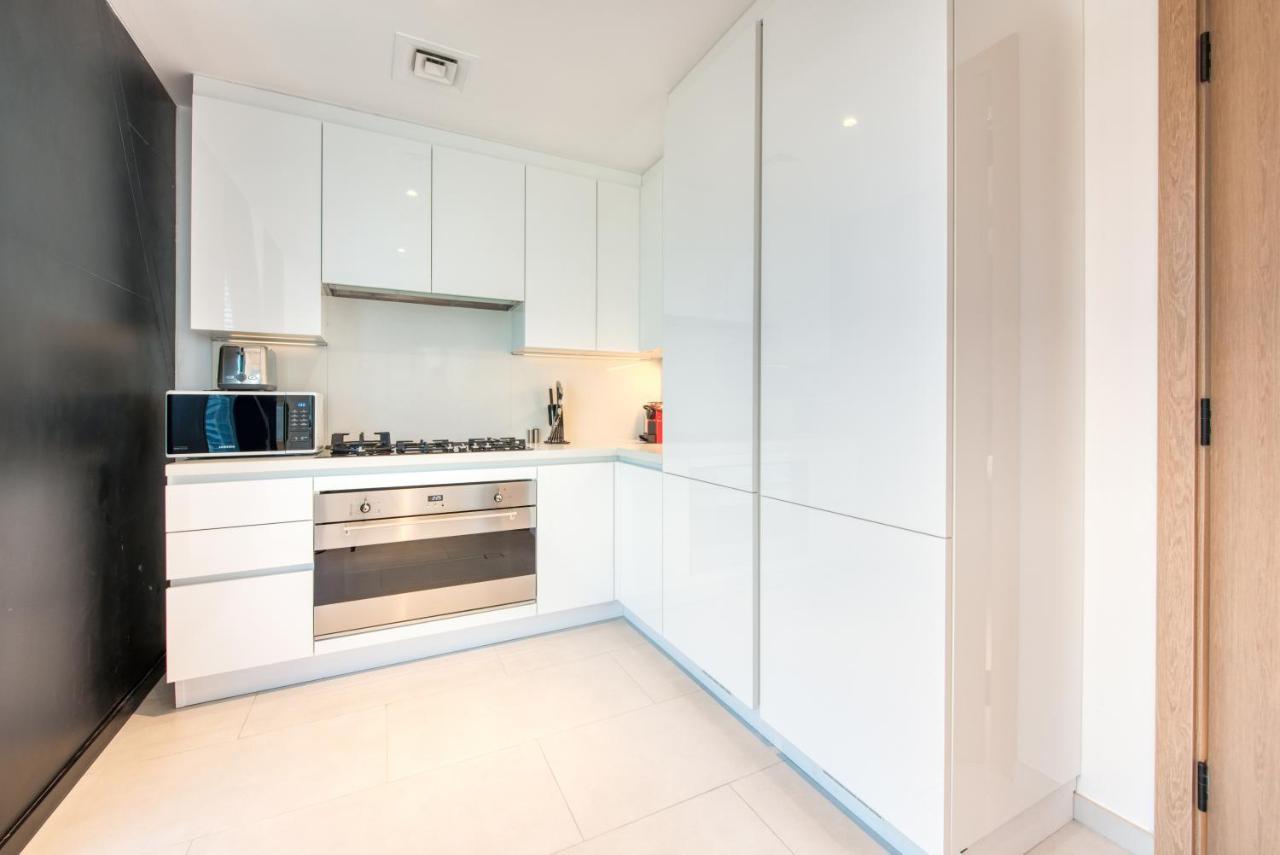 Maison Privee - Luxury, Spacious, Modern Near Burj Khalifa And Dubai Canal Extérieur photo