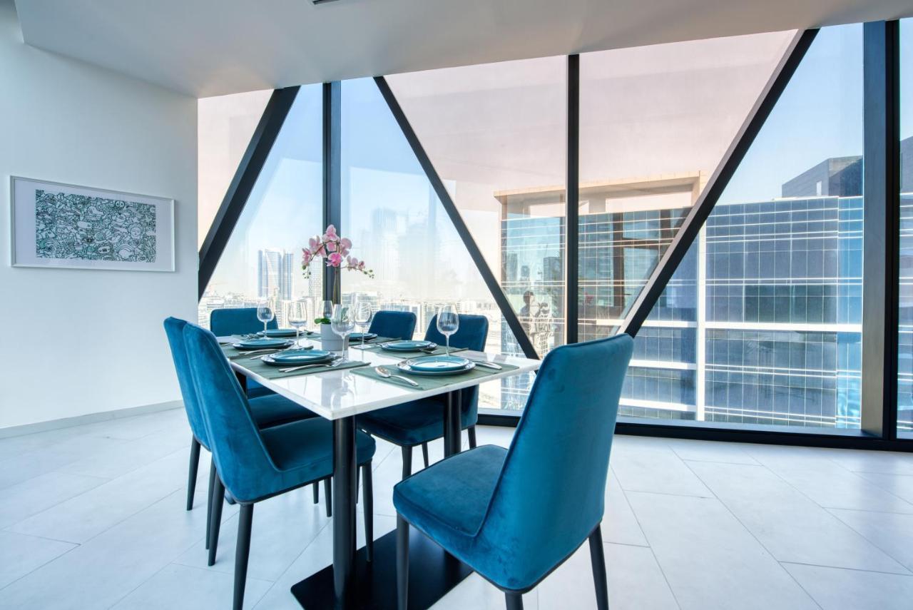 Maison Privee - Luxury, Spacious, Modern Near Burj Khalifa And Dubai Canal Extérieur photo