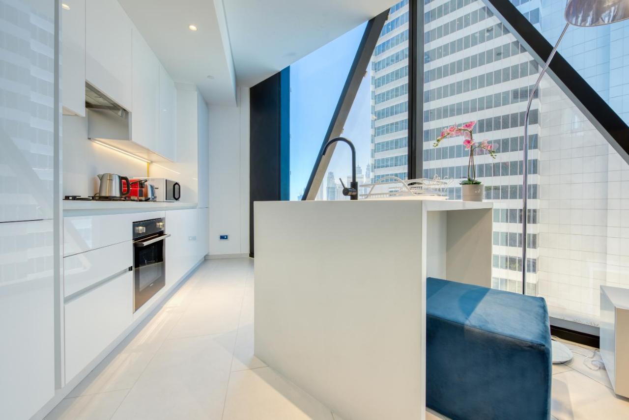 Maison Privee - Luxury, Spacious, Modern Near Burj Khalifa And Dubai Canal Extérieur photo