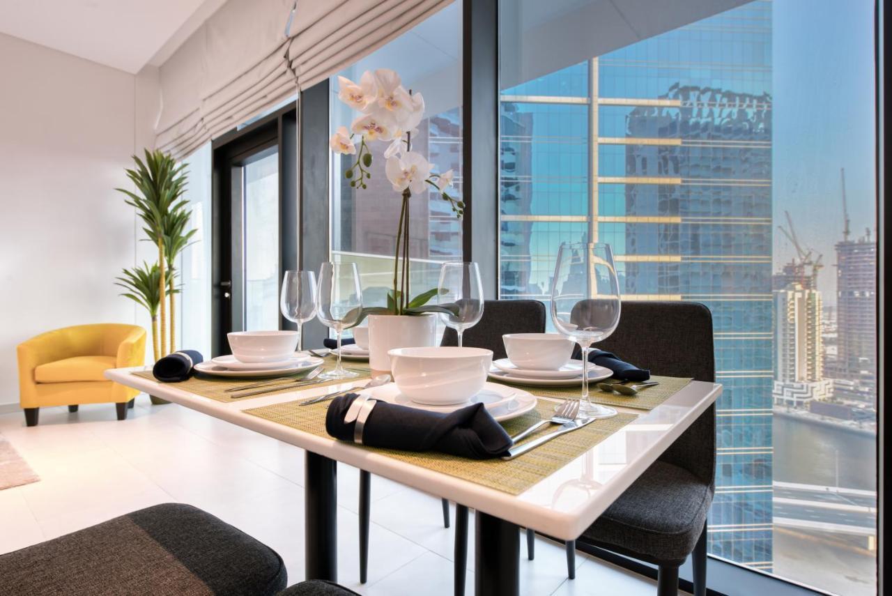 Maison Privee - Luxury, Spacious, Modern Near Burj Khalifa And Dubai Canal Extérieur photo