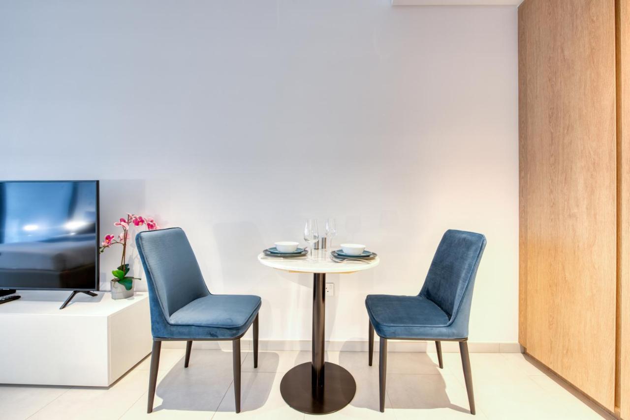 Maison Privee - Luxury, Spacious, Modern Near Burj Khalifa And Dubai Canal Extérieur photo